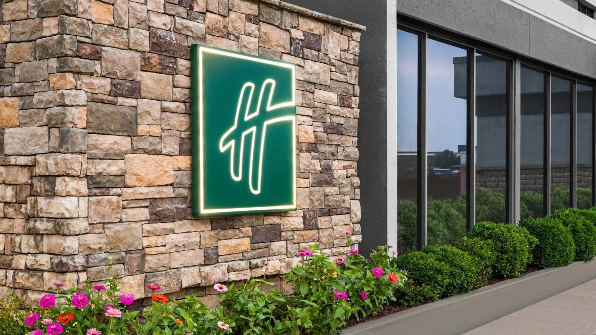 Holiday Inn Nashville Downtown - Stadium By Ihg