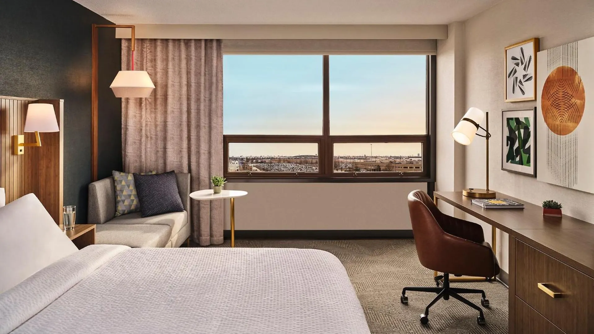 Holiday Inn Nashville Downtown - Stadium By Ihg 3*,